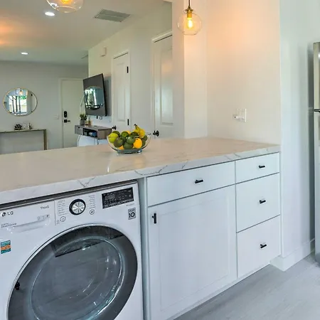 Palm Desert Condo With Resort Pools And Hot Tubs!